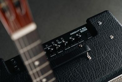 NUX Mighty 60BT MKII kitaravahvistin