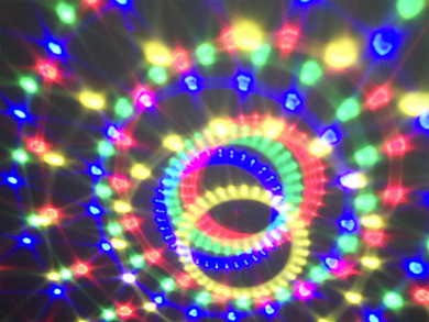 Upea Beam Astro LED-pallo kaukosäätimellä