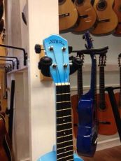 Noir NU-1S blueburst ukulele