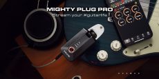 NUX MP-3 Mighty Plug PRO  mallintava kuulokevahvistin kitaralle ja bassolle