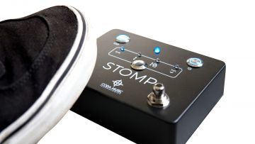 Stomp Bluetooth Page Turner & App Controller - sivunkääntöpedaali